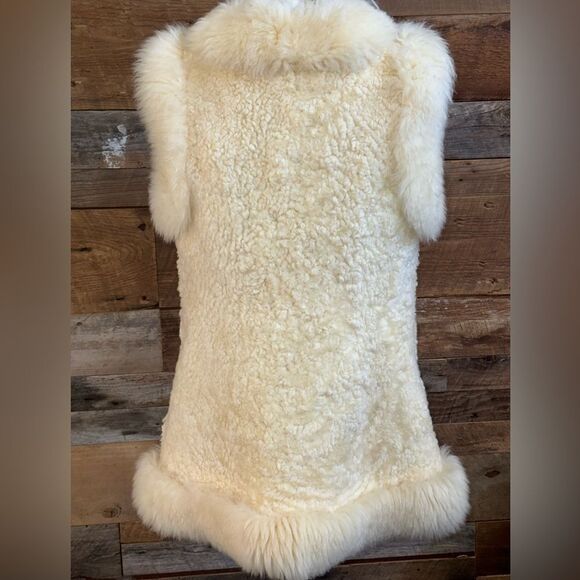Vintage 100% NZ Lambskin Fur Vest by Alpine Fashions | M | Made in New Zealand - Picture 10 of 15